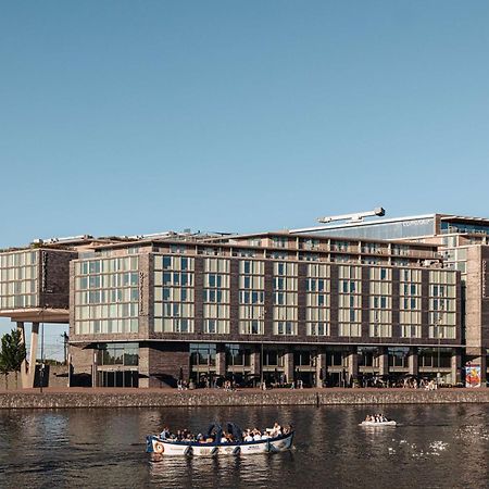 Hotel Doubletree By Hilton Amsterdam Centraal Station Esterno foto