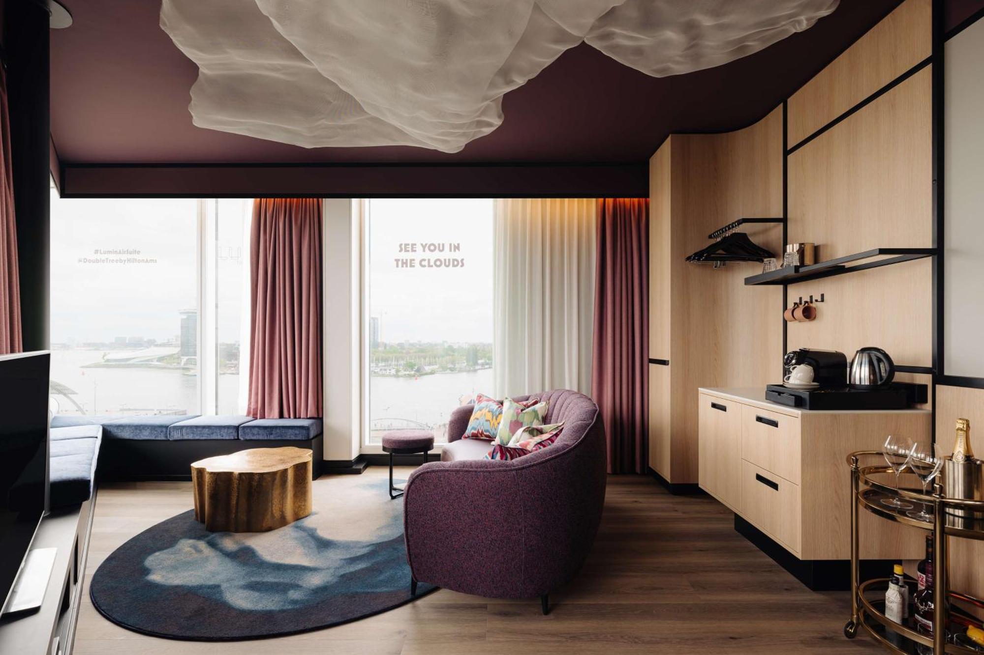 Hotel Doubletree By Hilton Amsterdam Centraal Station Esterno foto